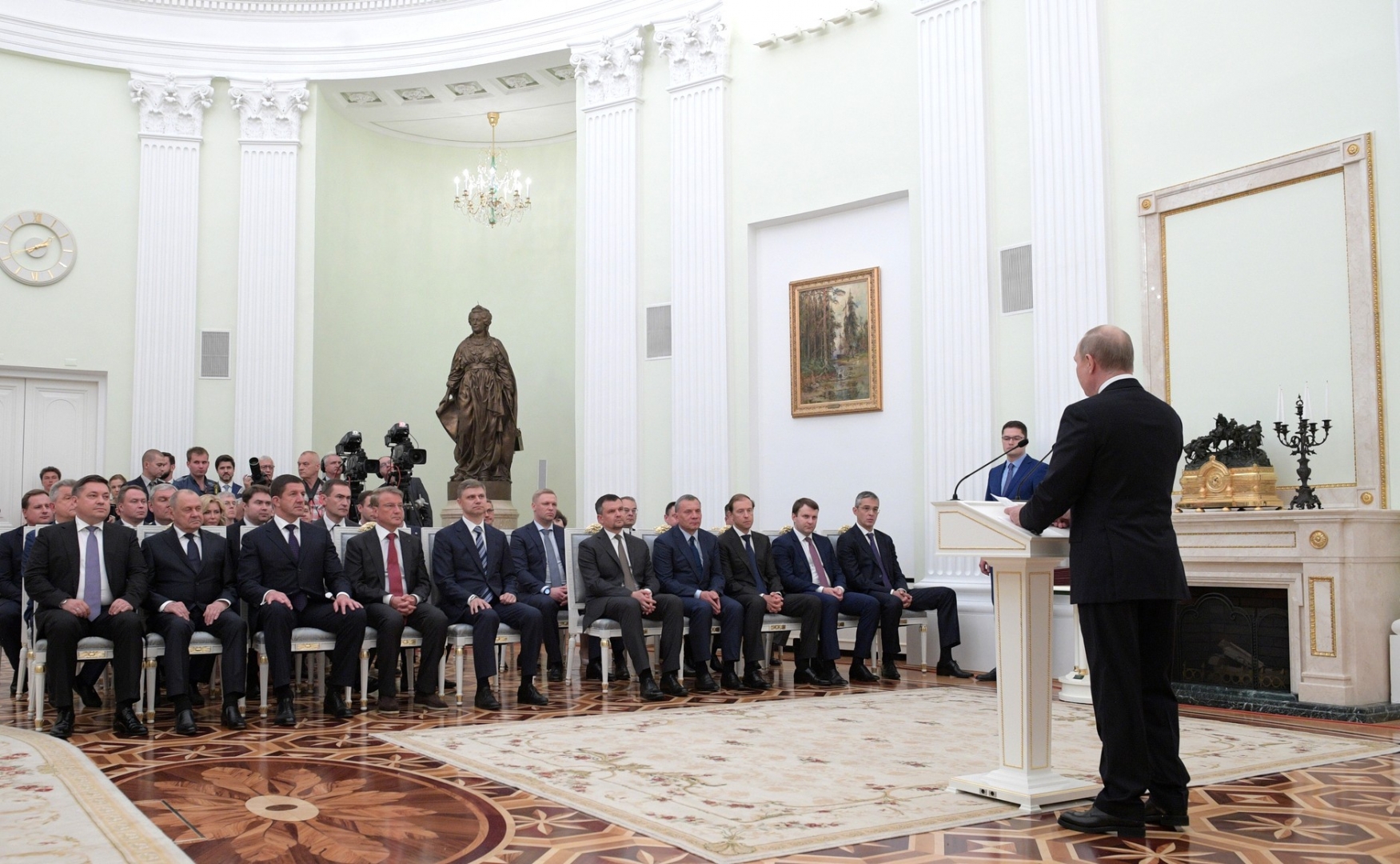 Церемония подписания соглашения о намерениях между Правительством и крупнейшими компаниями о развитии отдельных высокотехнологичных направлений